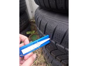 Continental 205/60 R16 96H Allwetterreifen – 4 Stück auf Originalfelgen 6855080, gebraucht Continental 205/60 R16 96H Allwetterreifen – 4 Stück auf Originalfelgen 6855080, gebraucht