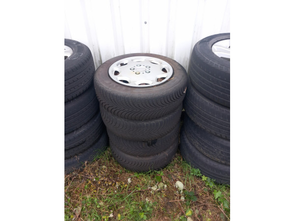 Michelin 195/65 R15 91T Allwetterreifen – 4 Stück, gebraucht Michelin 195/65 R15 91T Allwetterreifen – 4 Stück, gebraucht