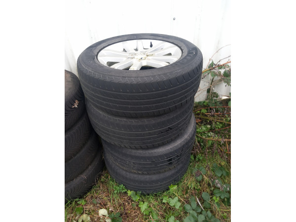 Tyfoon Sucessor 5 225/65 R17 102H Sommerreifen – 4 Stück auf Suzuki Grand Vitara II Felgen, gebraucht Tyfoon Sucessor 5 225/65 R17 102H Sommerreifen – 4 Stück auf Suzuki Grand Vitara II Felgen, gebraucht