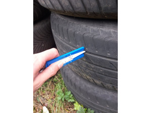 Tyfoon Sucessor 5 225/65 R17 102H Sommerreifen – 4 Stück auf Suzuki Grand Vitara II Felgen, gebraucht Tyfoon Sucessor 5 225/65 R17 102H Sommerreifen – 4 Stück auf Suzuki Grand Vitara II Felgen, gebraucht