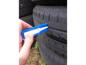 Goodyear EfficientGrip 215/65 R16 98V Sommerreifen – 4 Stück auf Audi A3/Q3 Felgen 8U06010250, gebraucht Goodyear EfficientGrip 215/65 R16 98V Sommerreifen – 4 Stück auf Audi A3/Q3 Felgen 8U06010250, gebraucht