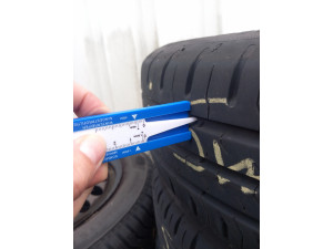 Continental 175/65 R15 84T Sommerreifen – 4 Stück, gebraucht Continental 175/65 R15 84T Sommerreifen – 4 Stück, gebraucht