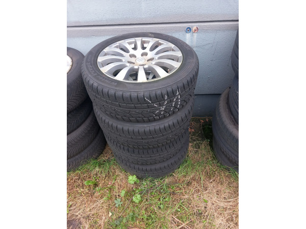 Hankook Winter i*cept evo 215/55 R17 98V Winterreifen – 4 Stück, gebraucht (DOT 2812)