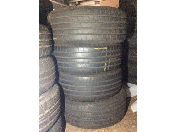 Goodyear Eagle F1 Asymmetric 245/45 R18 96W Sommerreifen – 4 Stück, gebraucht (DOT 1323) Goodyear Eagle F1 Asymmetric 245/45 R18 96W Sommerreifen – 4 Stück, gebraucht (DOT 1323)