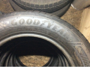 Goodyear EfficientGrip 2 215/60 R17 96H Sommerreifen – 4 Stück, gebraucht (DOT 1623)