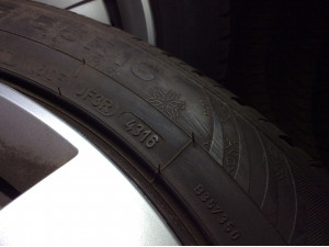 Dunlop SP Winter Sport 205/55 R16 91H Winterreifen auf Stahlfelgen mit Kappe – 4 Stück, gebraucht (DOT 4316)