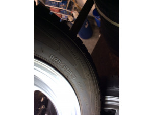 Goodyear UltraGrip Performance 205/60 R16 92H Winterreifen mit Felgen (8W0 601 025) – 4 Stück, gebraucht (DOT 1918) Goodyear UltraGrip Performance 205/60 R16 92H Winterreifen mit Felgen (8W0 601 025) – 4 Stück, gebraucht (DOT 1918)