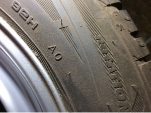 Goodyear UltraGrip Performance 205/60 R16 92H Winterreifen mit Felgen (8W0 601 025) – 4 Stück, gebraucht (DOT 1918) Goodyear UltraGrip Performance 205/60 R16 92H Winterreifen mit Felgen (8W0 601 025) – 4 Stück, gebraucht (DOT 1918)