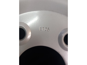 Stahlfelgen 6,00×10H2 ET25 – 3 Stück, gebraucht (DOT 1123) Stahlfelgen 6,00×10H2 ET25 – 3 Stück, gebraucht (DOT 1123)