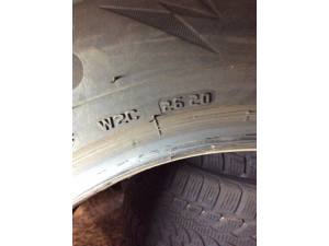 Bridgestone Blizzak LM005 215/65 R17 103H Winterreifen – 1 Stück, gebraucht (DOT 2620)