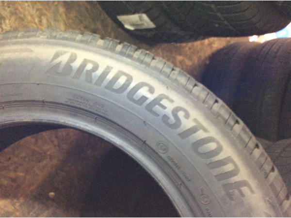 Bridgestone Blizzak LM005 215/65 R17 103H Winterreifen – 1 Stück, gebraucht (DOT 2620)