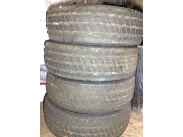 Continental ContiVanContact 100 215/70 R15C 109S Sommerreifen – 4 Stück, gebraucht (DOT 2223)