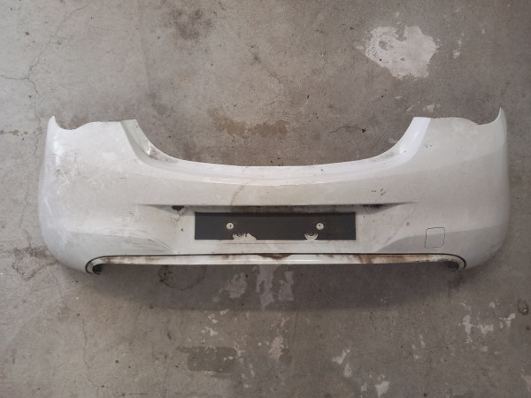 Opel Corsa E Stoßstange hinten Opel Corsa E Stoßstange hinten