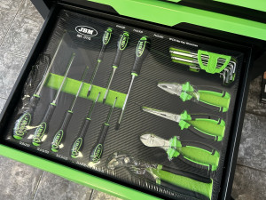 Werkzeugwagen JBM 7 Schubladen inkl. 3 Laden Werkzeug 