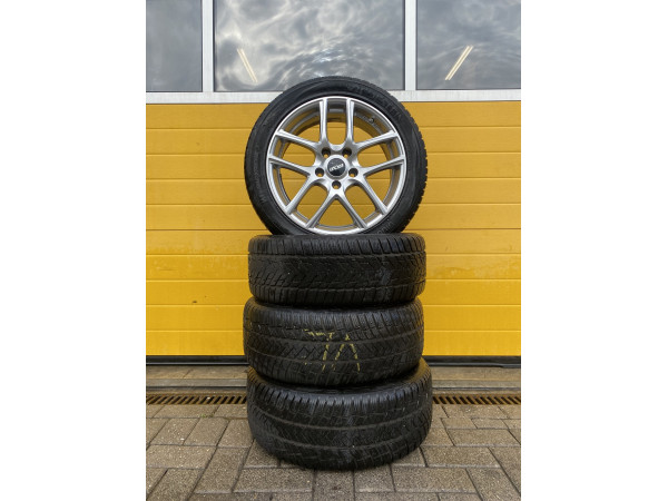 Vredestein Wintrac Pro/ Xtreme S 225/45R17 91H inkl. Original OXXO Felgen – Gebraucht, 8 mm, DOT DVLU 2218