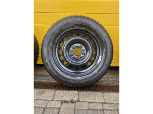 Falken Eurowinter HS01 215/60R16 99H – Gebraucht, 7 mm, DOT AHF1 DM FR 0518