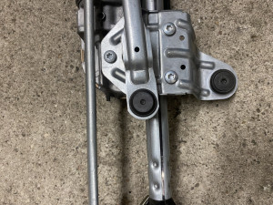 5F1955023B Vorderer Wischermotor Seat Leon 5F1955023B Vorderer Wischermotor Seat Leon
