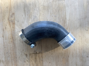 MAXGEAR Ladeluftschlauch 68-0120 3C0145828K NEU OVP VW Audi Seat Skoda MAXGEAR Ladeluftschlauch 68-0120 3C0145828K NEU OVP VW Audi Seat Skoda
